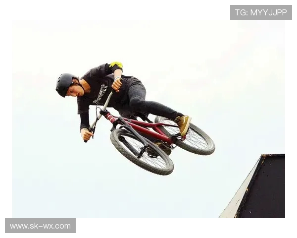 极限运动嘉年华特别报道成都街舞队的拼搏与荣耀之路