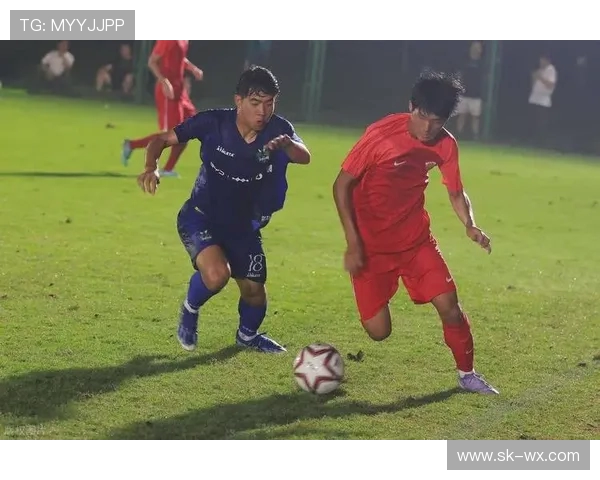 中国与韩国足球对决董路解读赛事精彩瞬间与战术分析