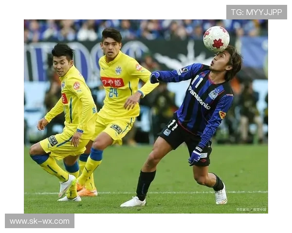 山形山神与福岛黄蜂的激烈对决展现日本足球的魅力与激情