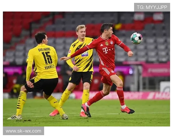 格雷茨卡的足球之路：从青涩少年到德甲巨星的成长历程